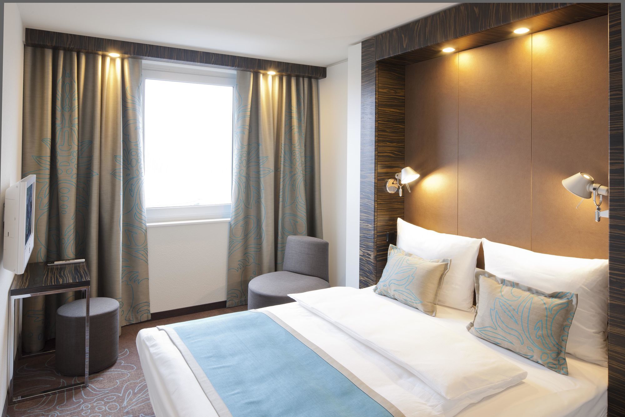 Motel One Berlin Ku'Damm 객실 사진